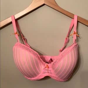 Betsey Johnson Intimates & Sleepwear - Super cute pink Betsey Johnson bra Betsey Johnson Intimates & Sleepwear - Super cute pink Betsey Johnson bra